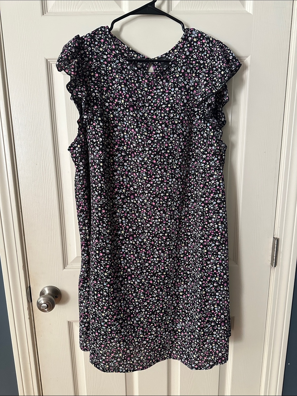 Floral Ruffle Sleeve Mini Dress in Black and Pink